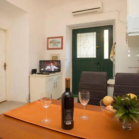 Apartment Zdravko Split