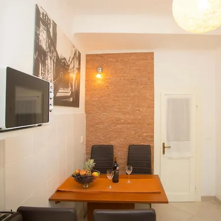 Zdravko Apartment Split