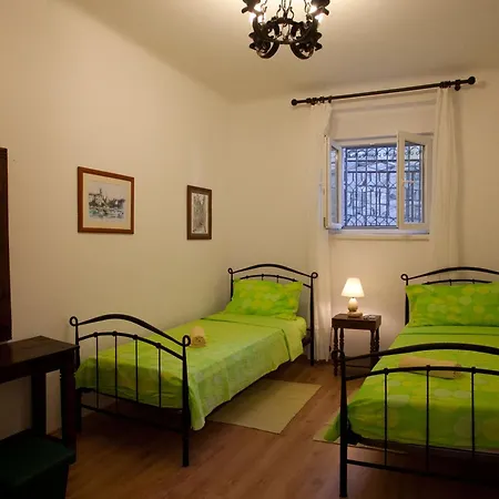 Apartment Zdravko